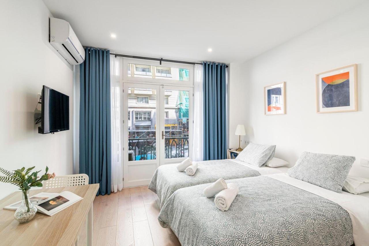 Room Plaza Espana Madrid Ngoại thất bức ảnh