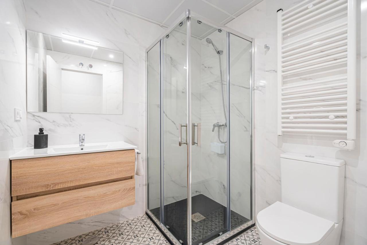 Room Plaza Espana Madrid Ngoại thất bức ảnh