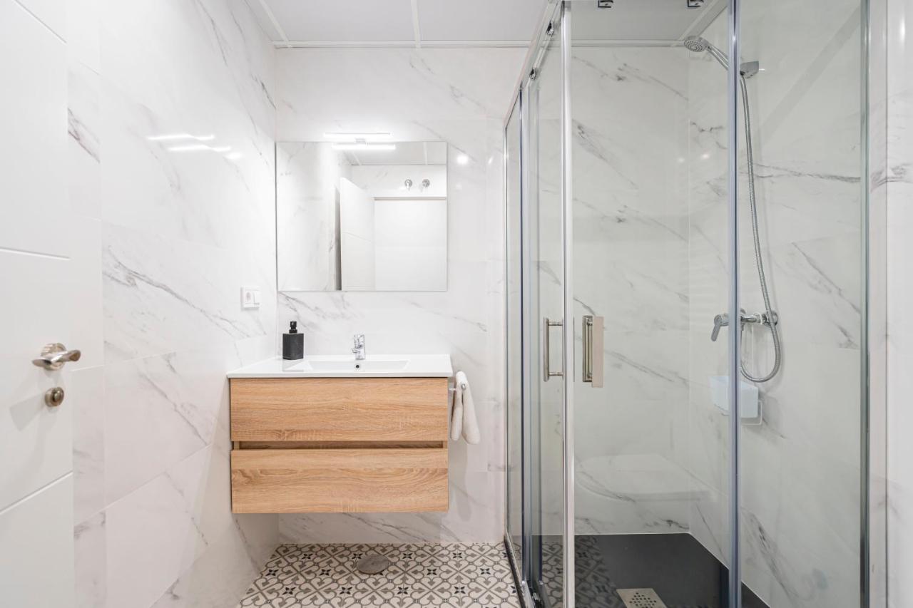 Room Plaza Espana Madrid Ngoại thất bức ảnh